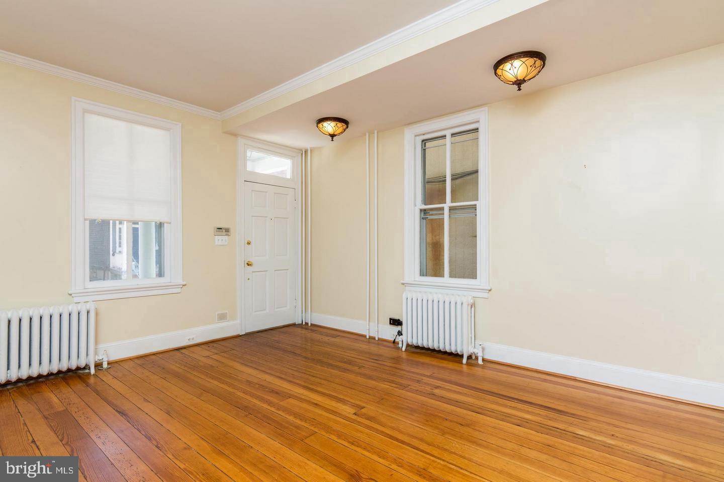 HISTORIC DISTRICT - Residential Lease