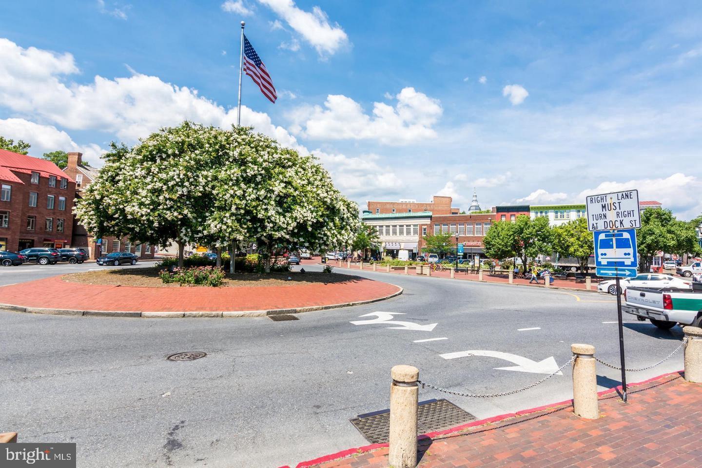 HISTORIC DISTRICT - Residential Lease