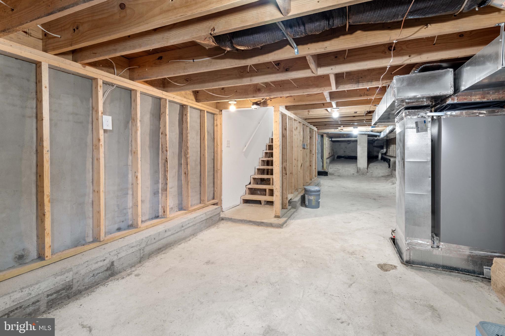 SANDTOWN-WINCHESTER - Residential