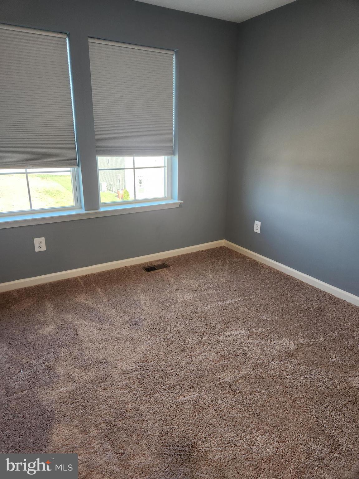 OVERLOOK AT RIVERSIDE - Residential Lease