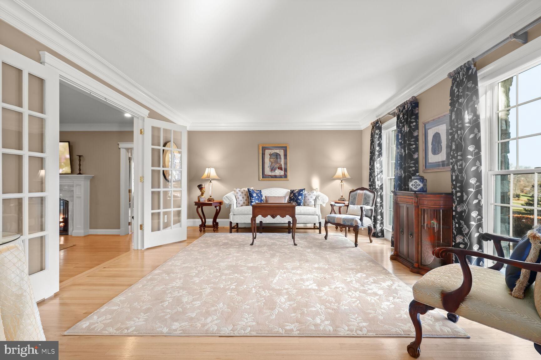 OAKWOOD OVERLOOK - Residential