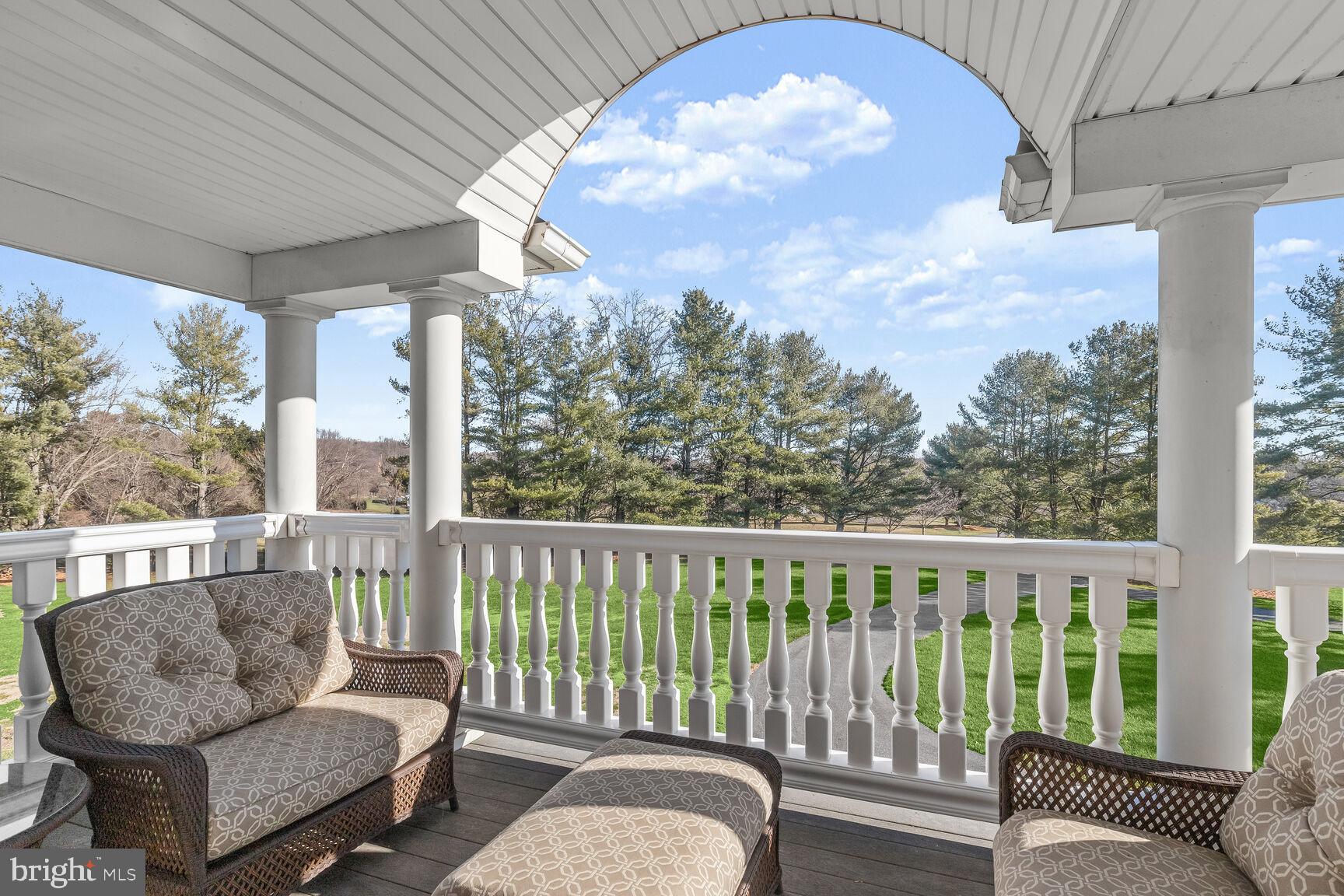 OAKWOOD OVERLOOK - Residential