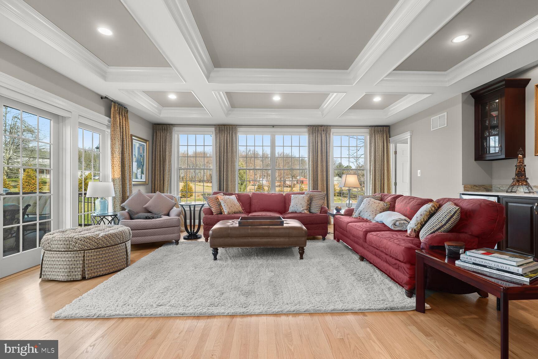 OAKWOOD OVERLOOK - Residential