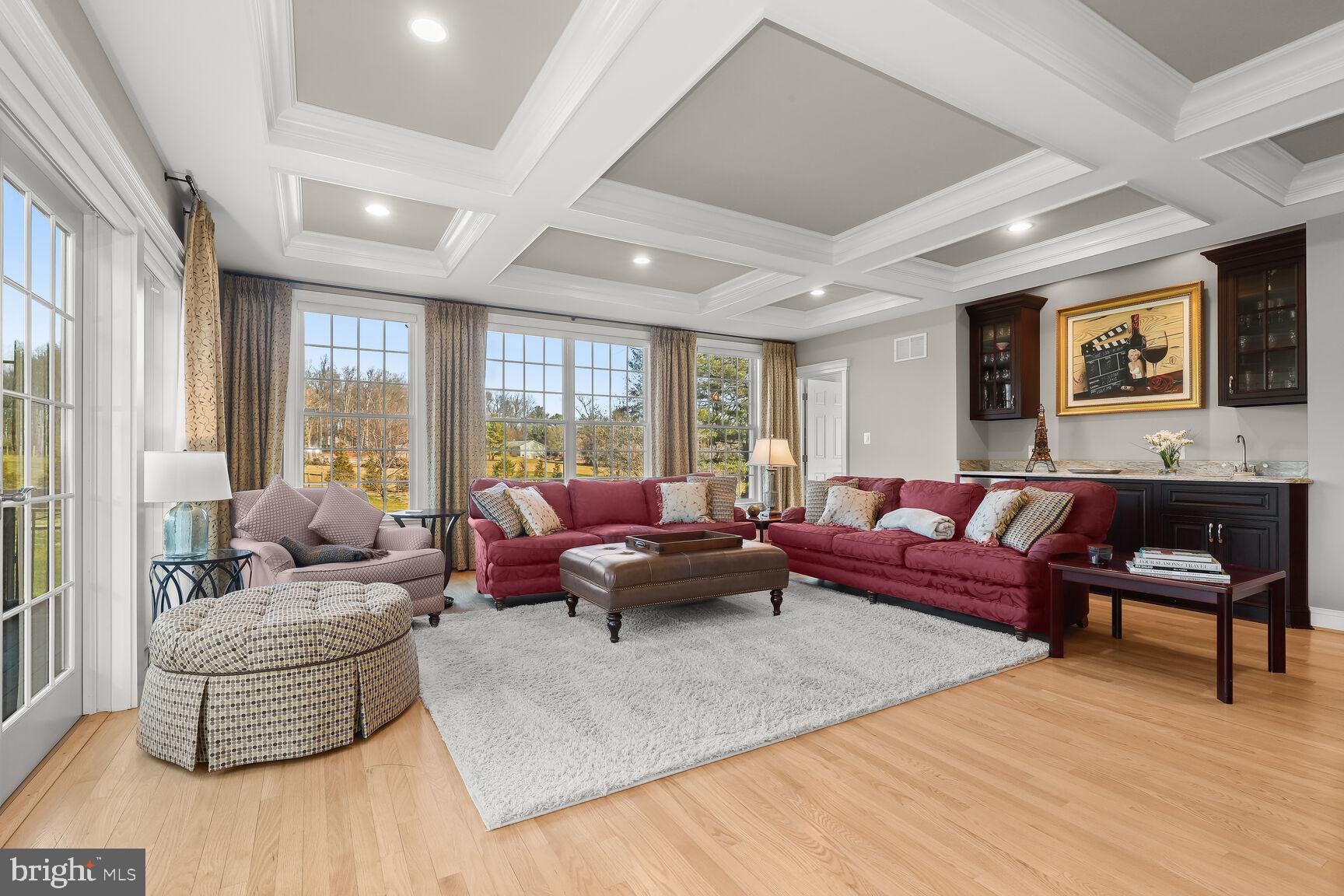 OAKWOOD OVERLOOK - Residential