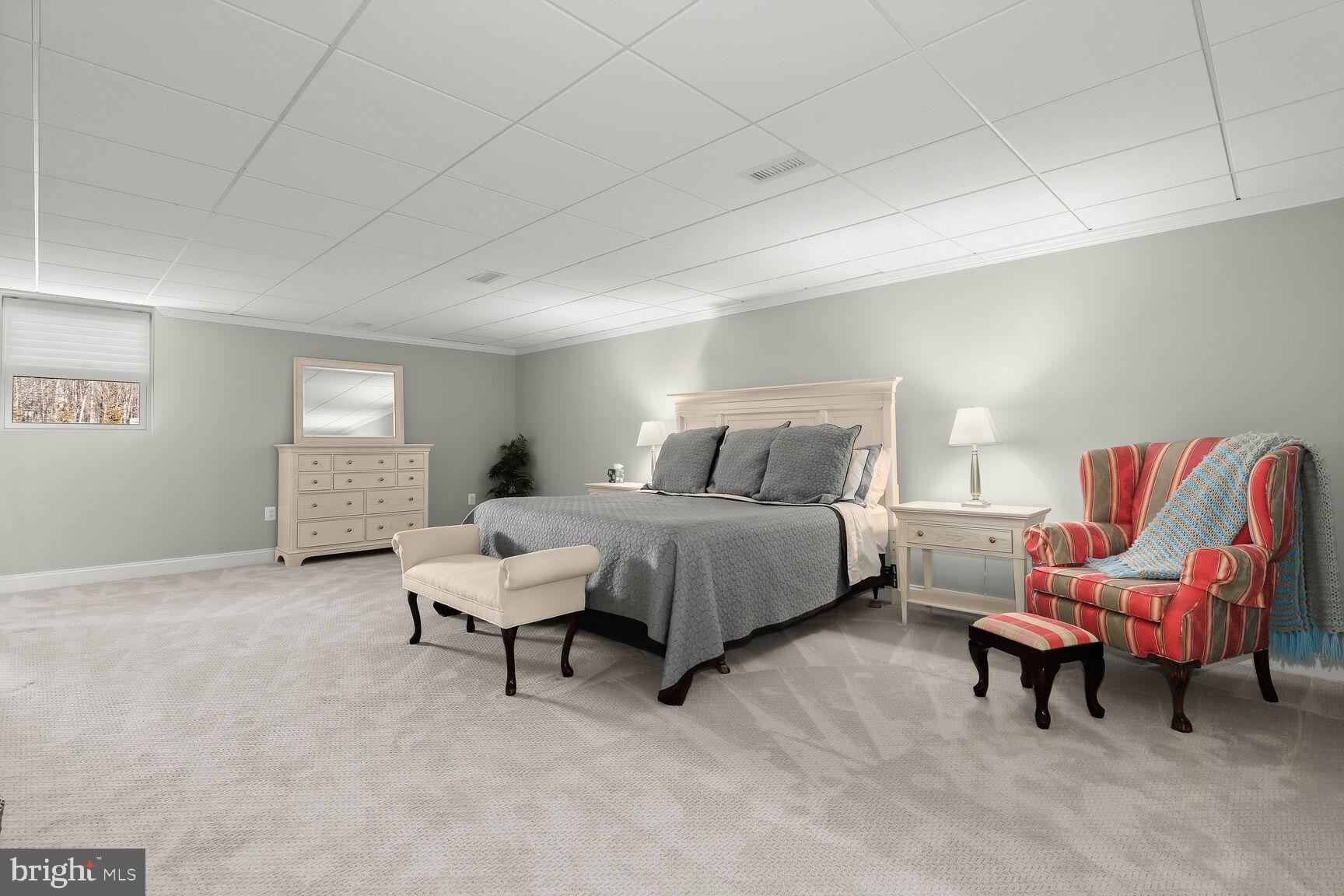 OAKWOOD OVERLOOK - Residential