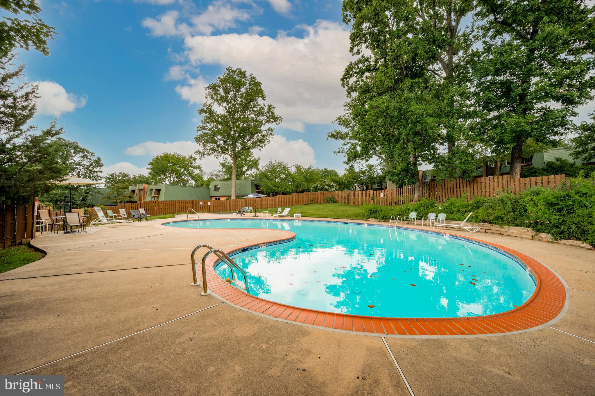 THE MEADOWS - Residential