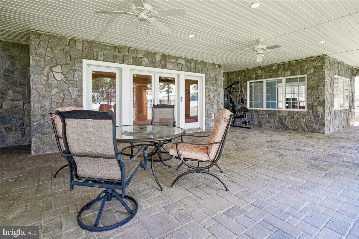 NOAH'S LANDING - Residential