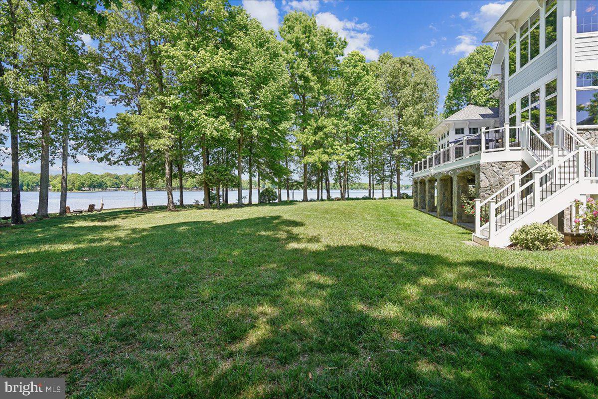 NOAH'S LANDING - Residential