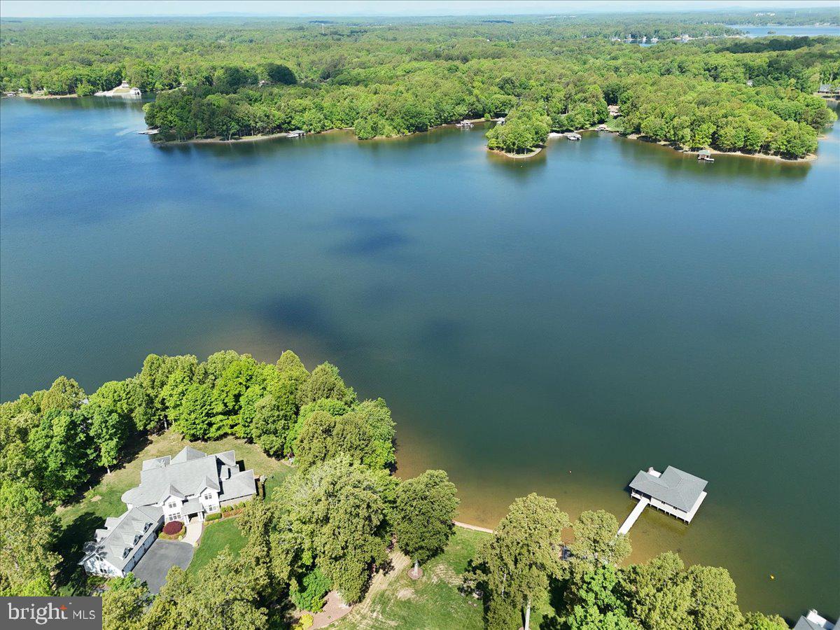 NOAH'S LANDING - Residential