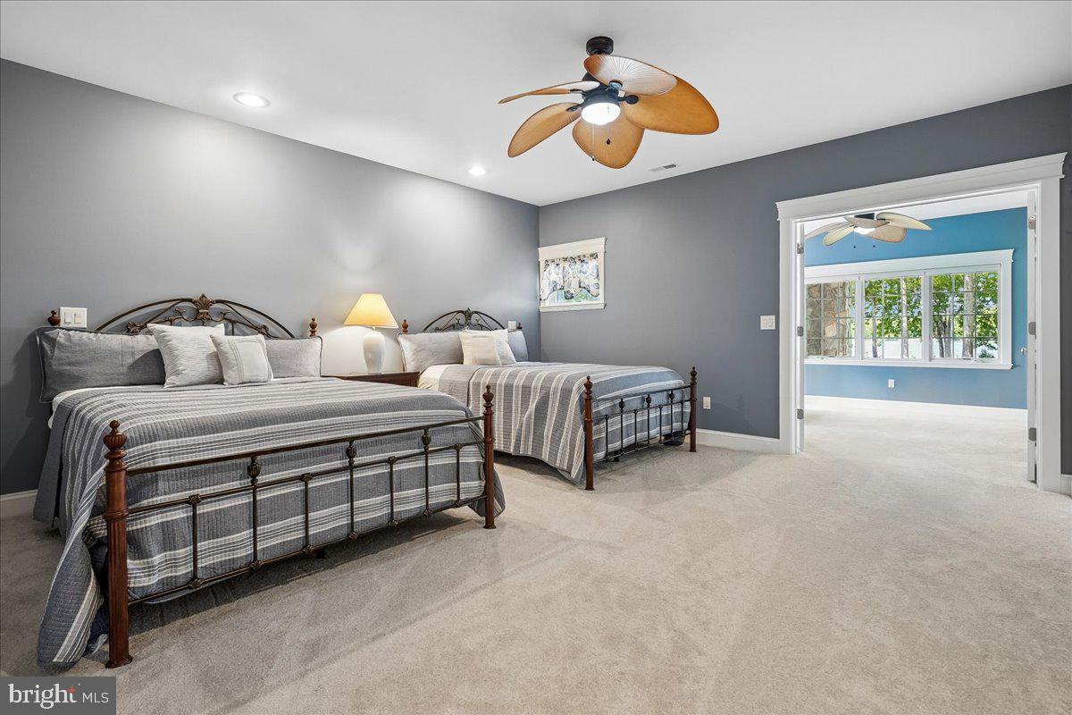 NOAH'S LANDING - Residential