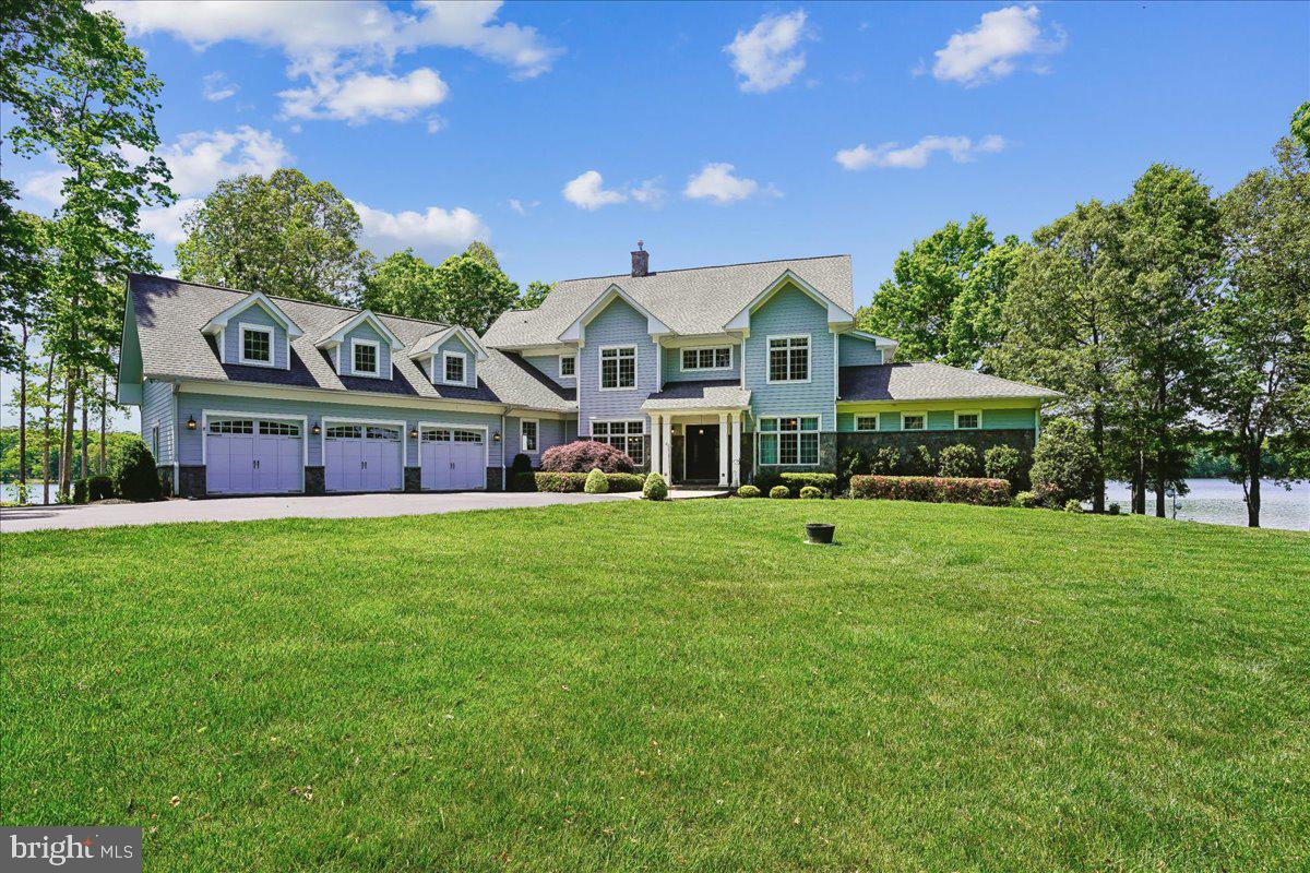 NOAH'S LANDING - Residential