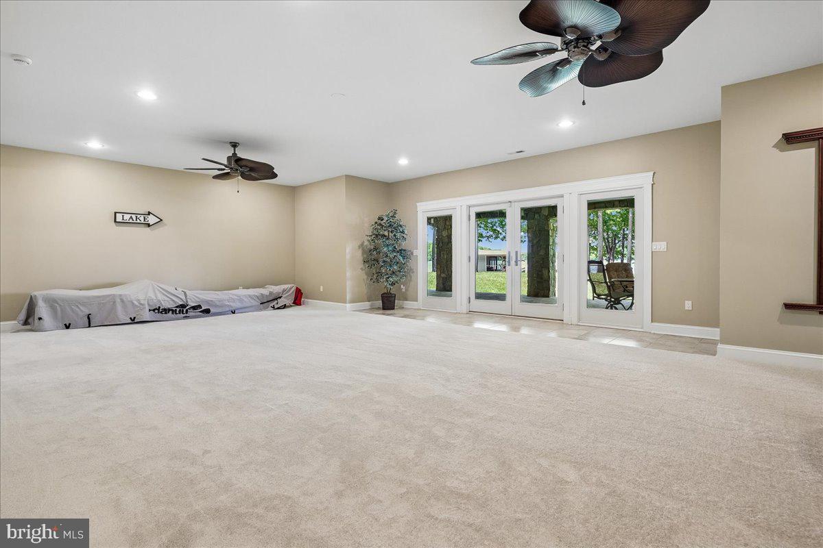 NOAH'S LANDING - Residential