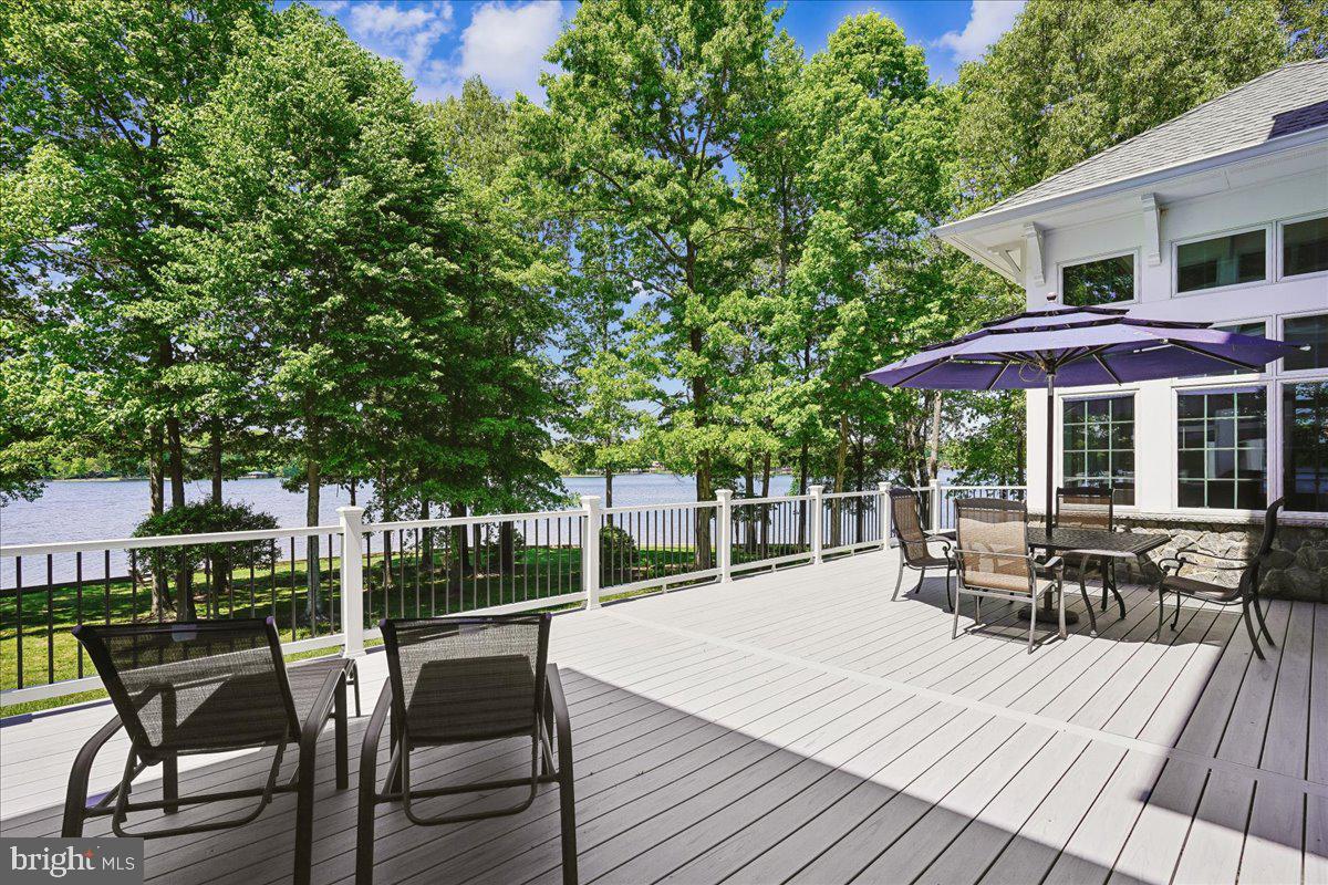 NOAH'S LANDING - Residential