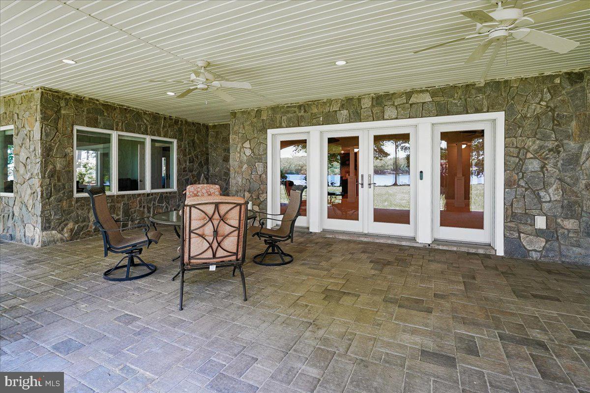 NOAH'S LANDING - Residential