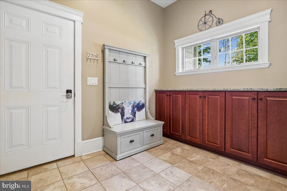 NOAH'S LANDING - Residential