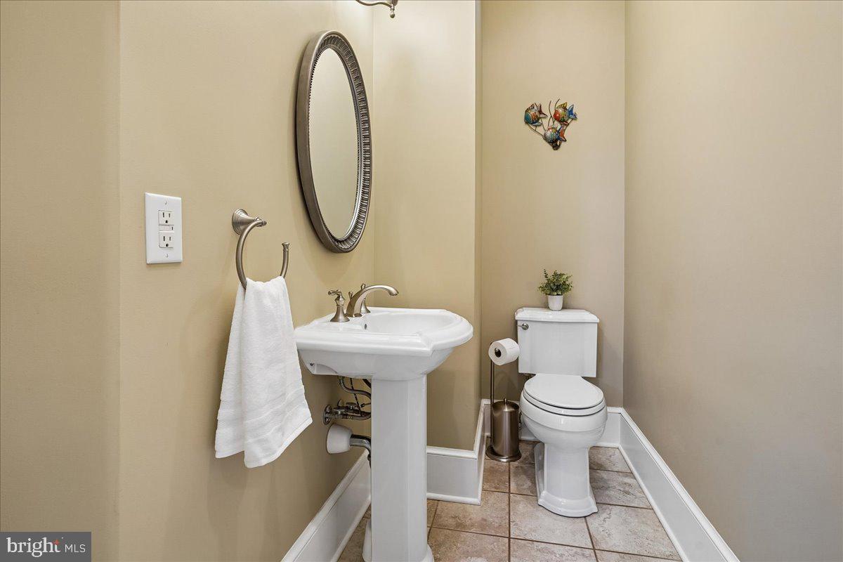 NOAH'S LANDING - Residential