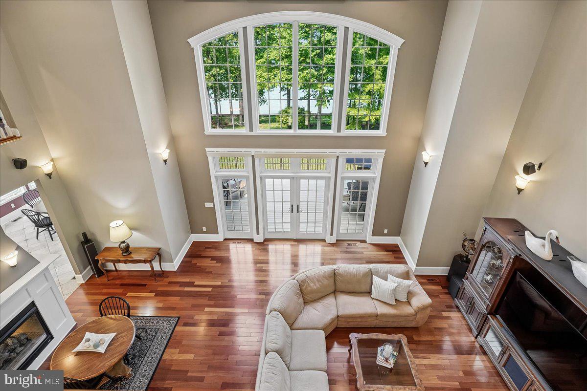 NOAH'S LANDING - Residential