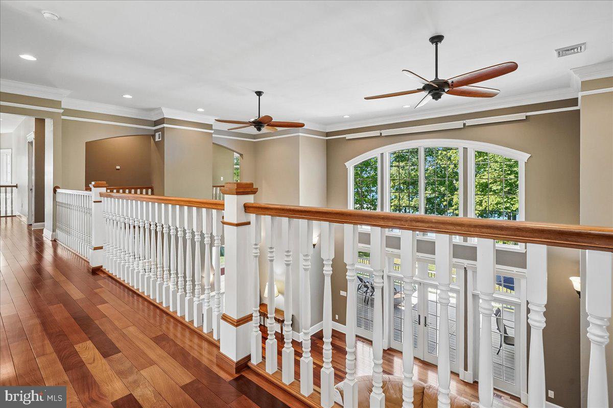 NOAH'S LANDING - Residential