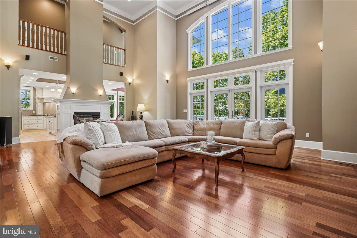 NOAH'S LANDING - Residential