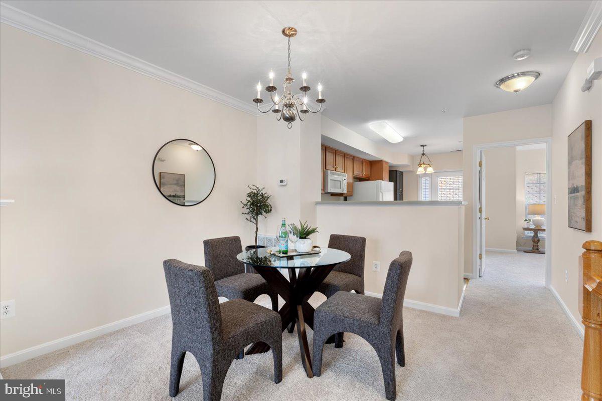 THE HIDEAWAY AT OLD ADMIRAL - Residential