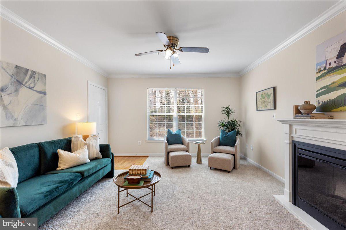 THE HIDEAWAY AT OLD ADMIRAL - Residential