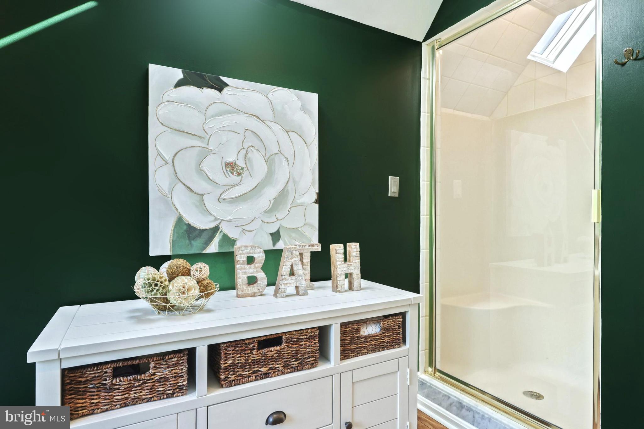 BRITTANY - Residential