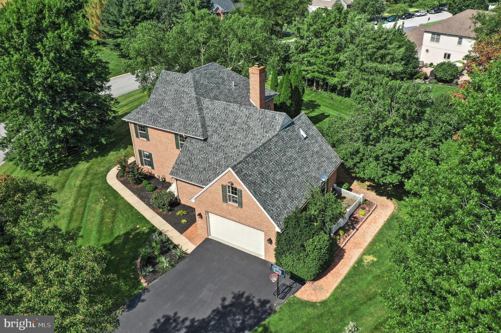 BRITTANY - Residential