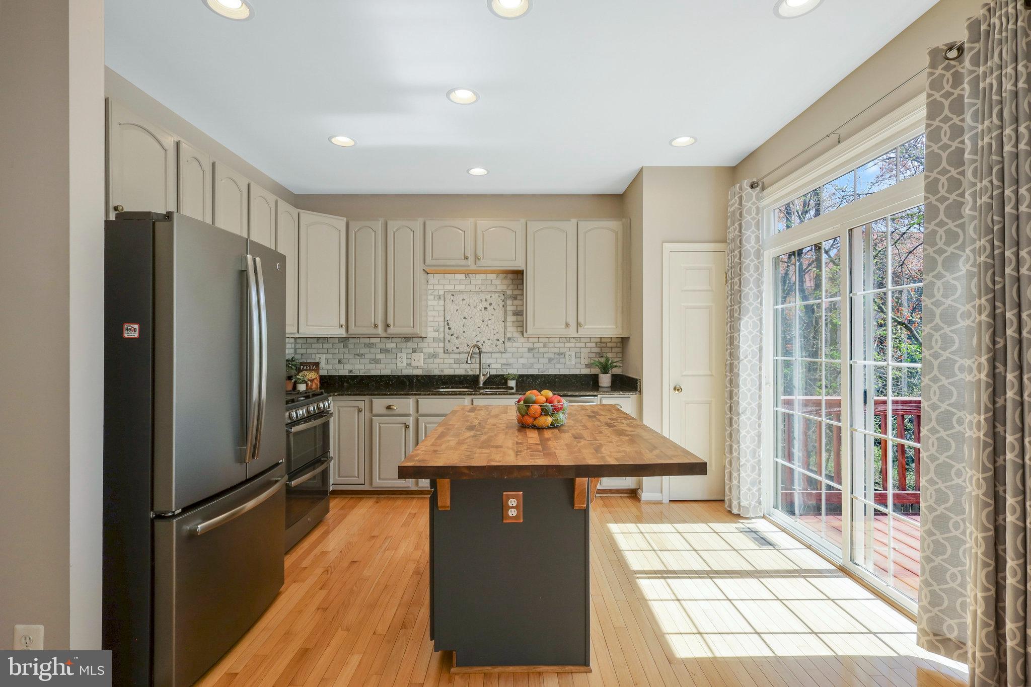 OLDE MILL TOWNS - Residential