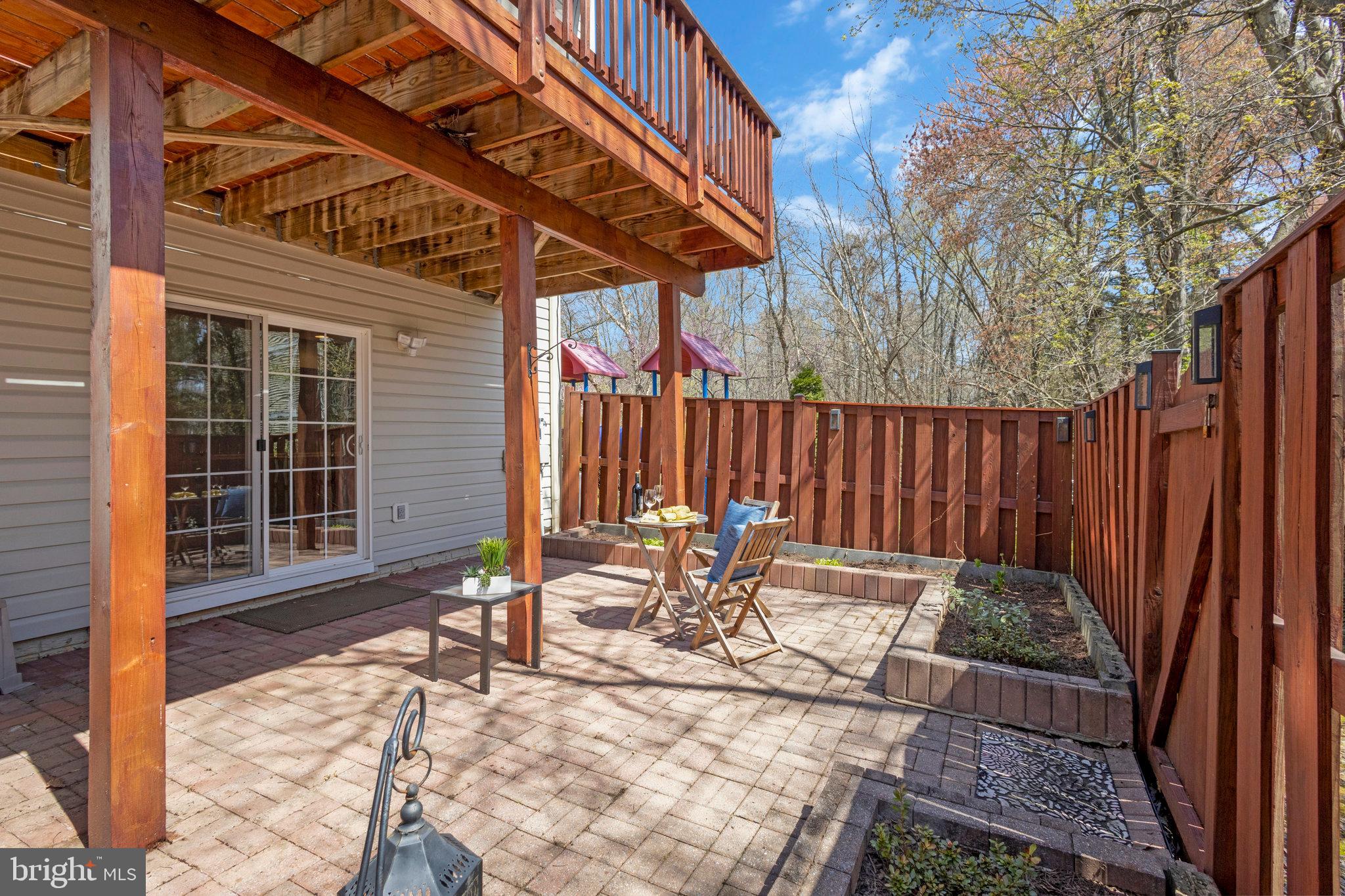 OLDE MILL TOWNS - Residential