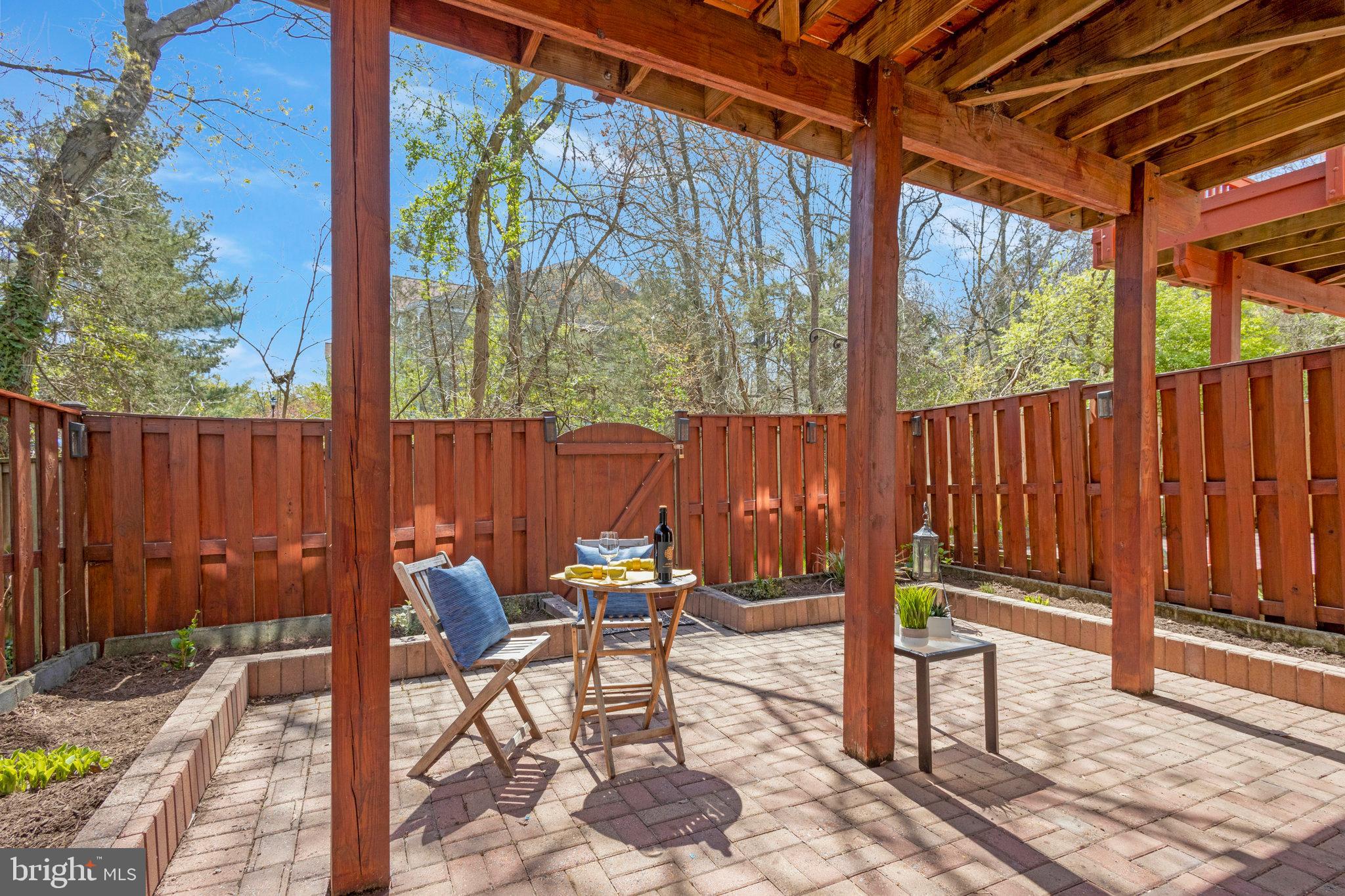 OLDE MILL TOWNS - Residential