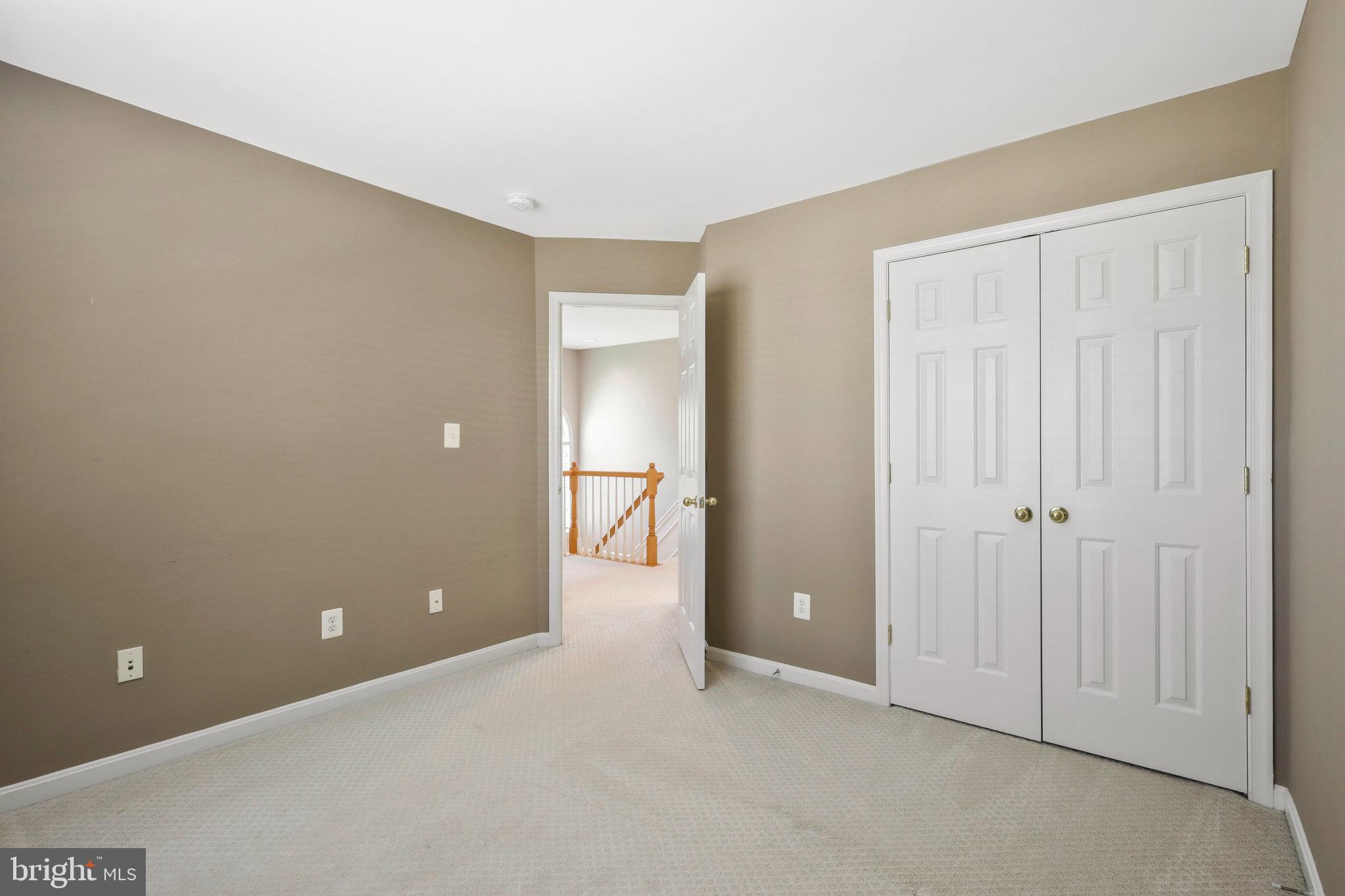 OLDE MILL TOWNS - Residential