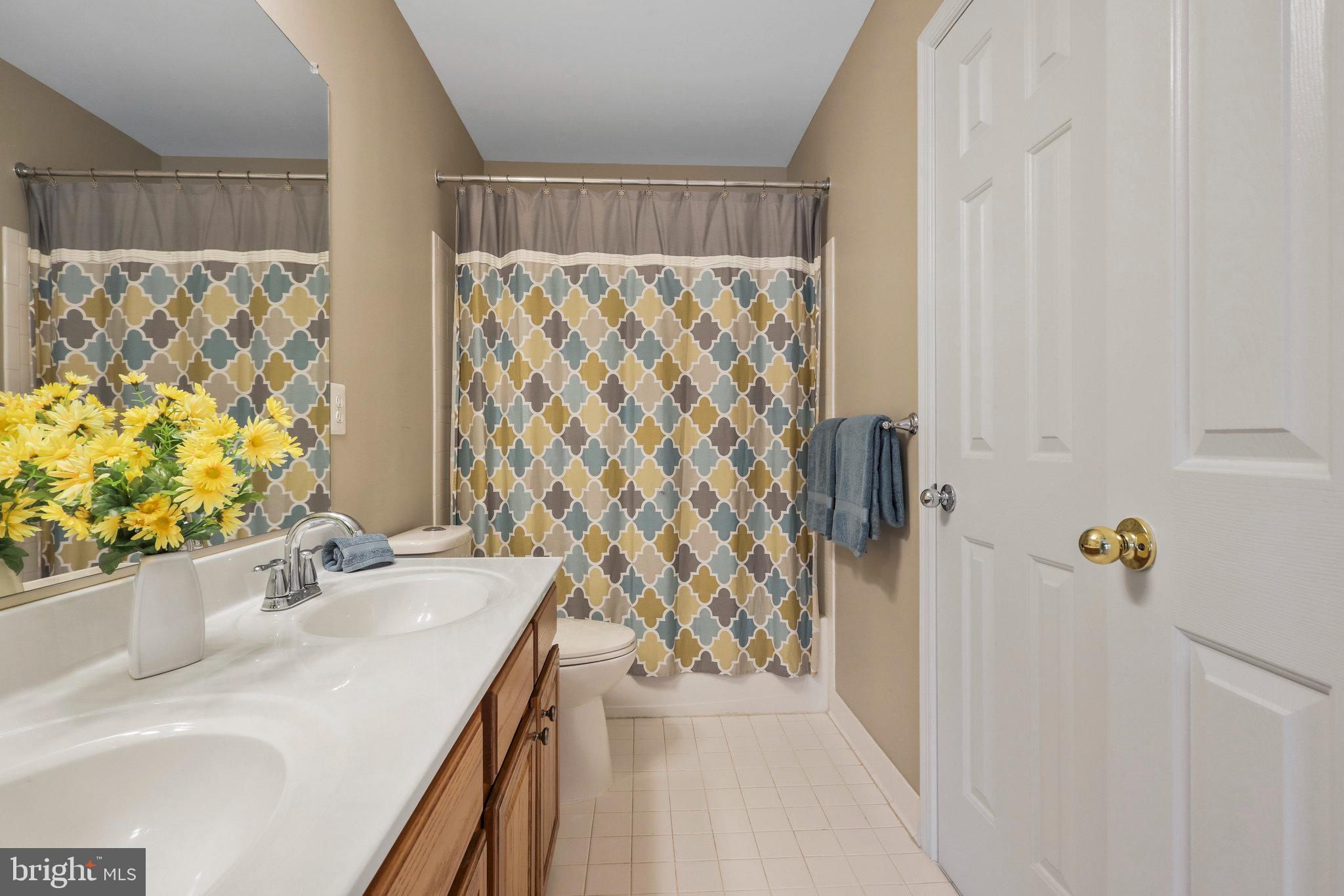 OLDE MILL TOWNS - Residential