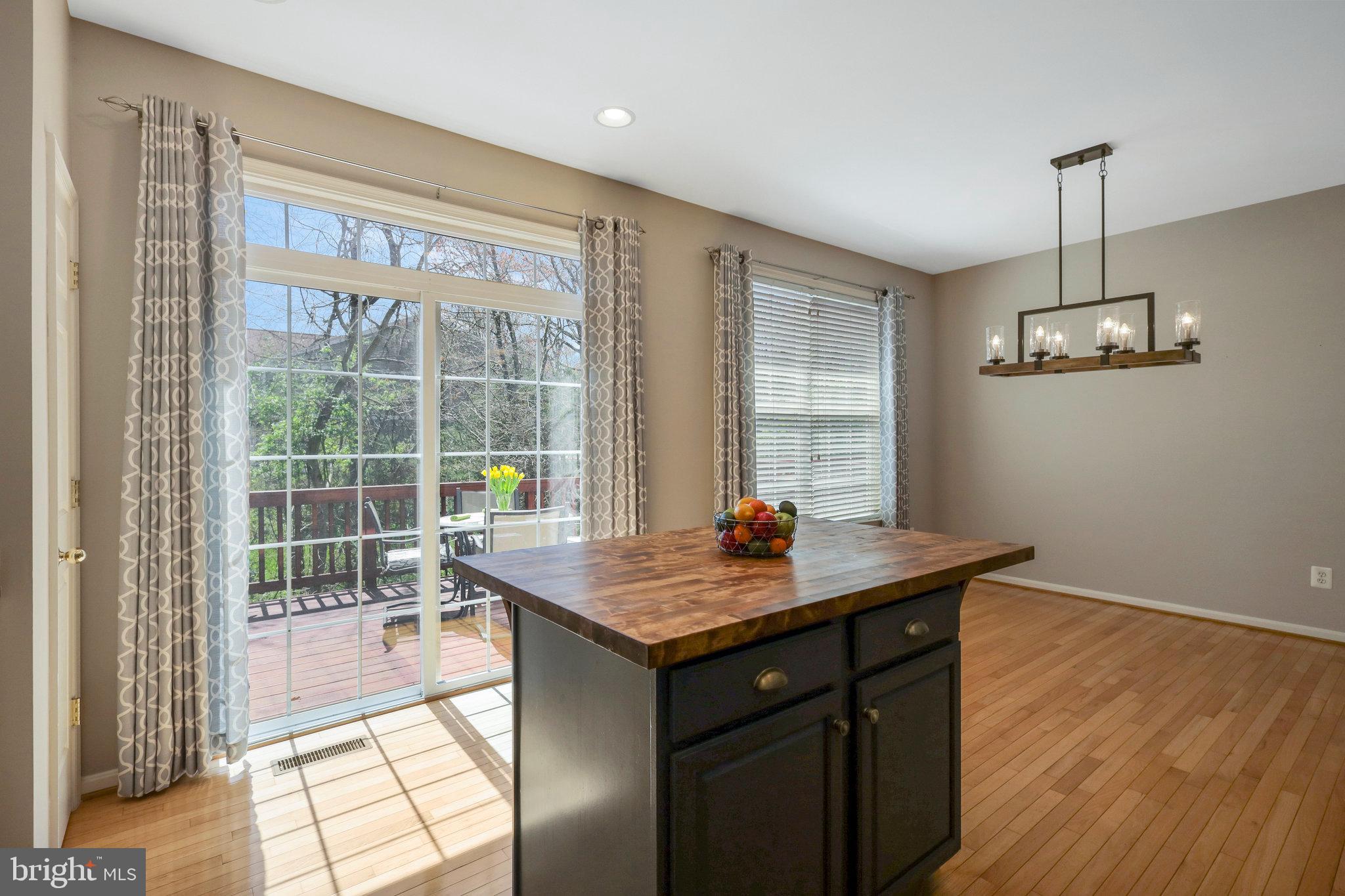 OLDE MILL TOWNS - Residential