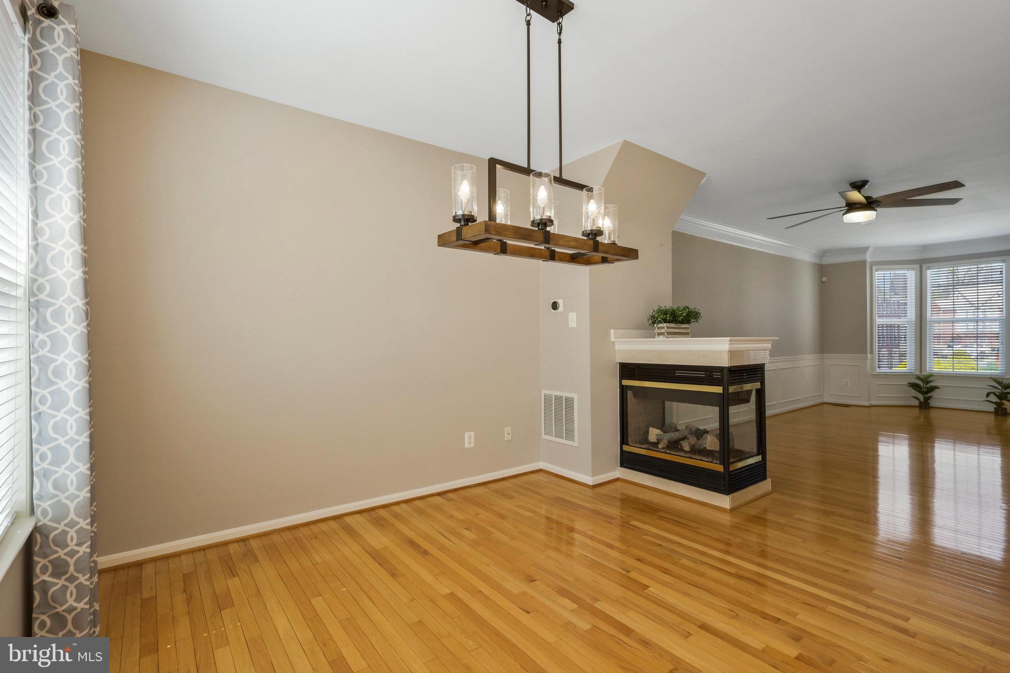 OLDE MILL TOWNS - Residential