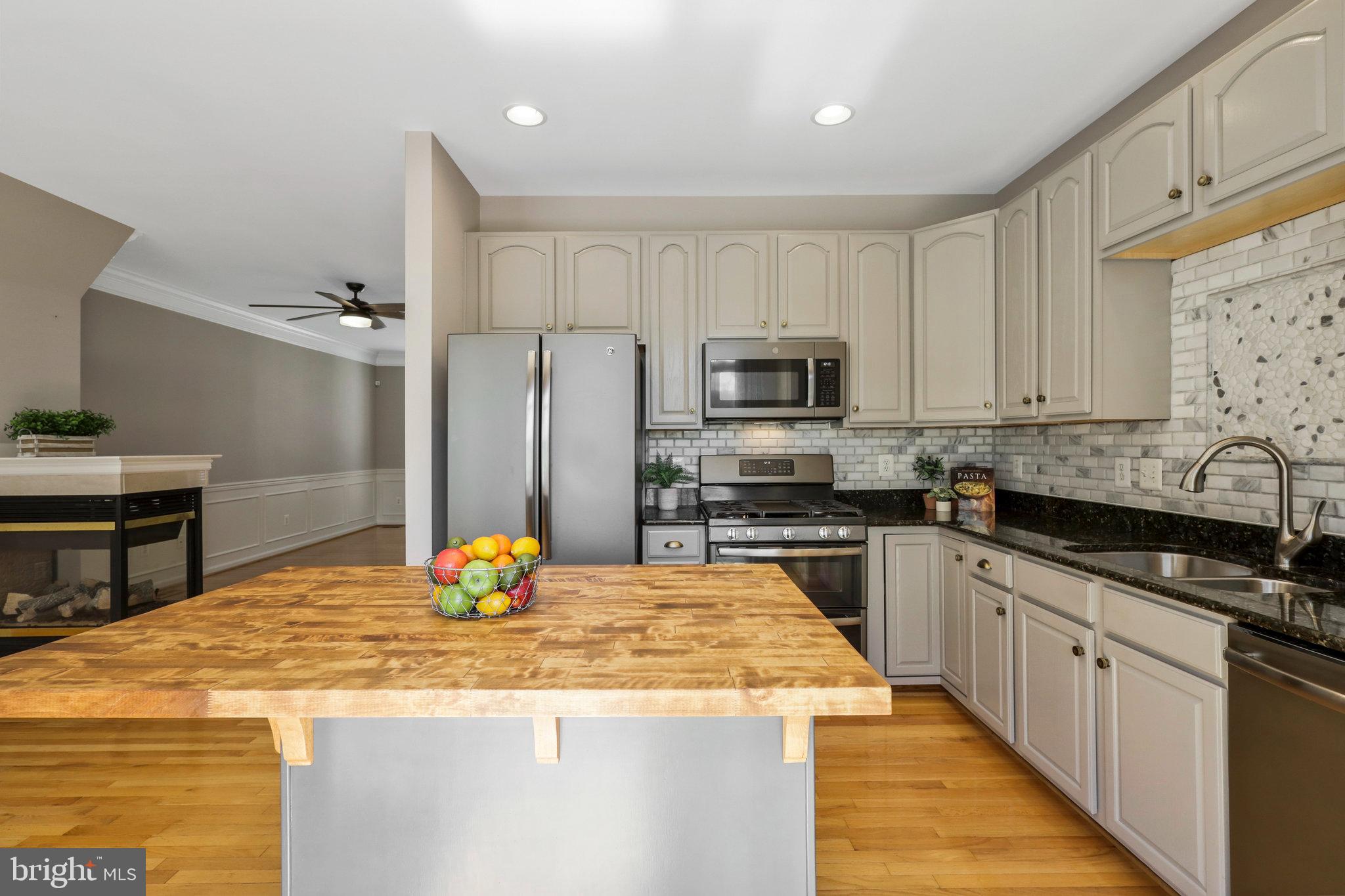 OLDE MILL TOWNS - Residential