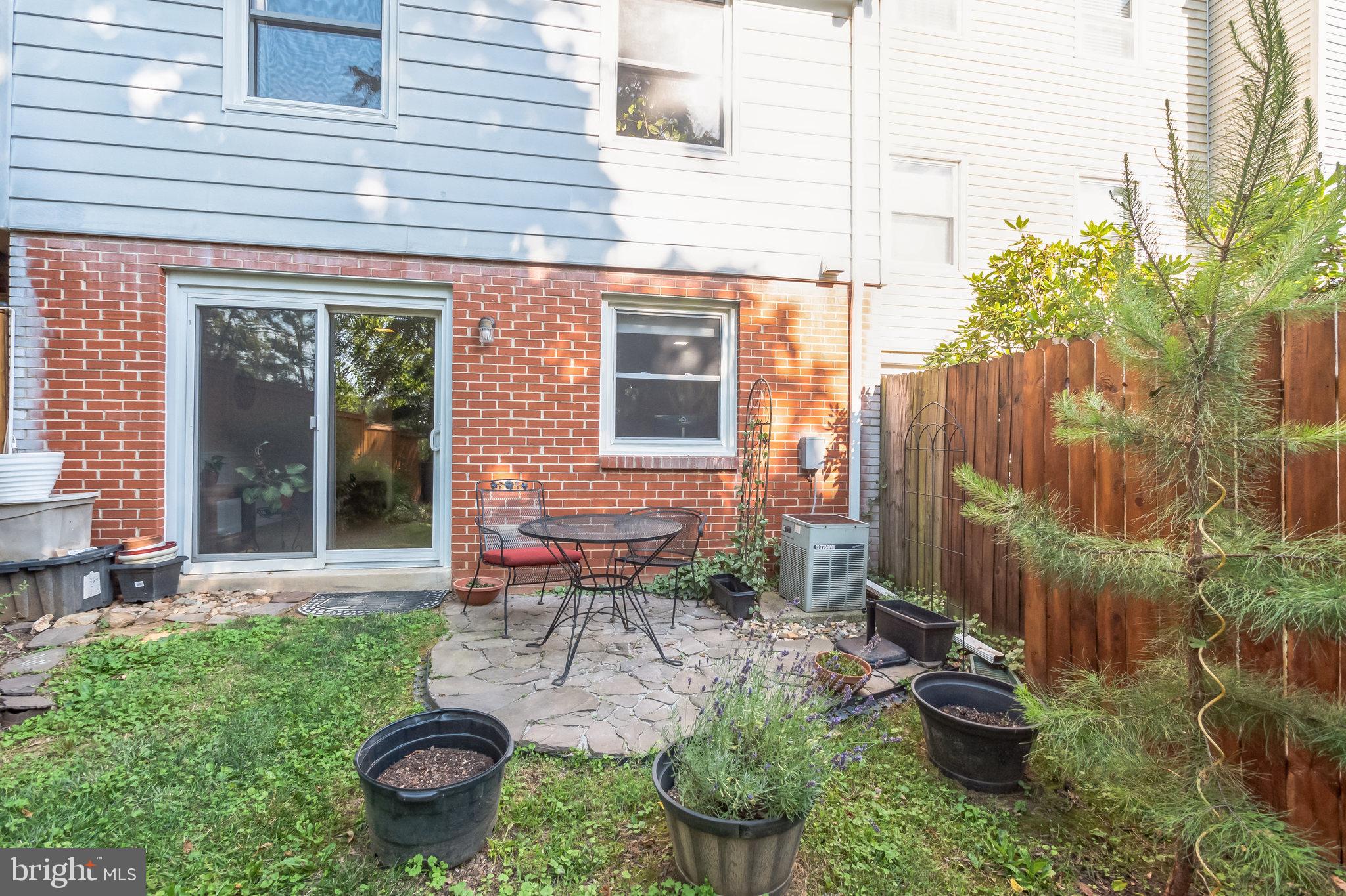 JEFFERSON VILLAGE - Residential