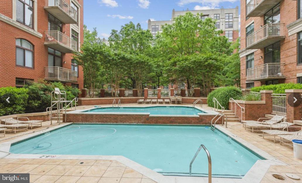 STATION SQUARE - Residential