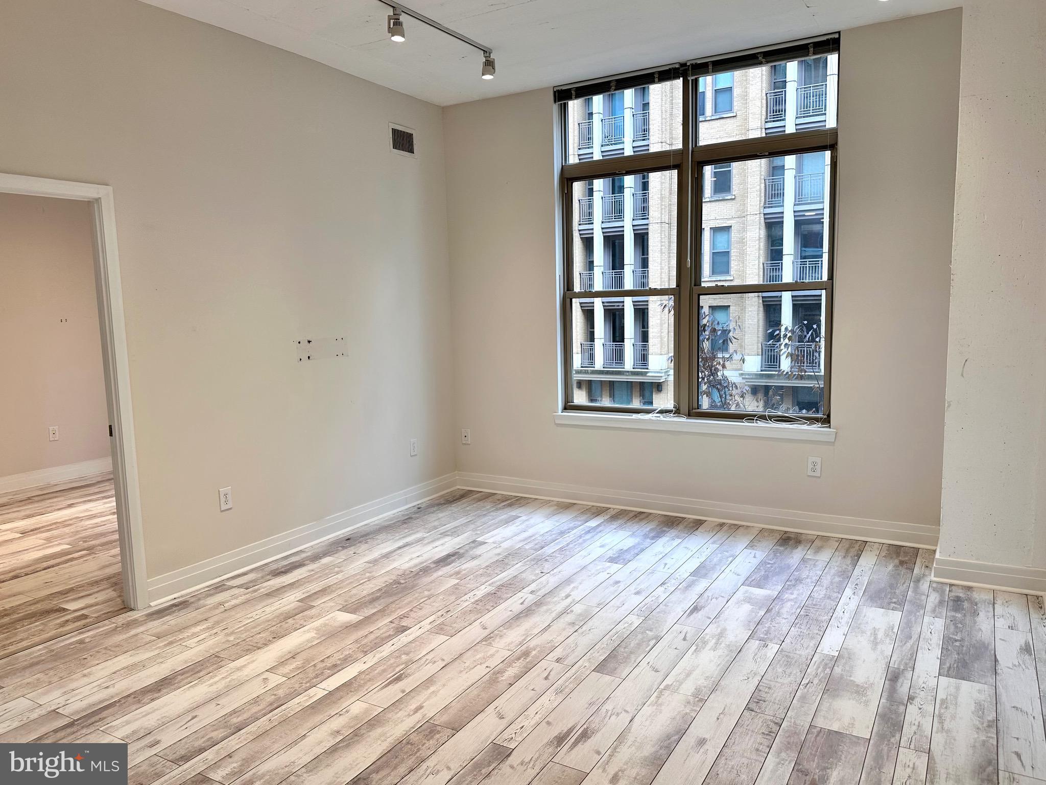 STATION SQUARE - Residential