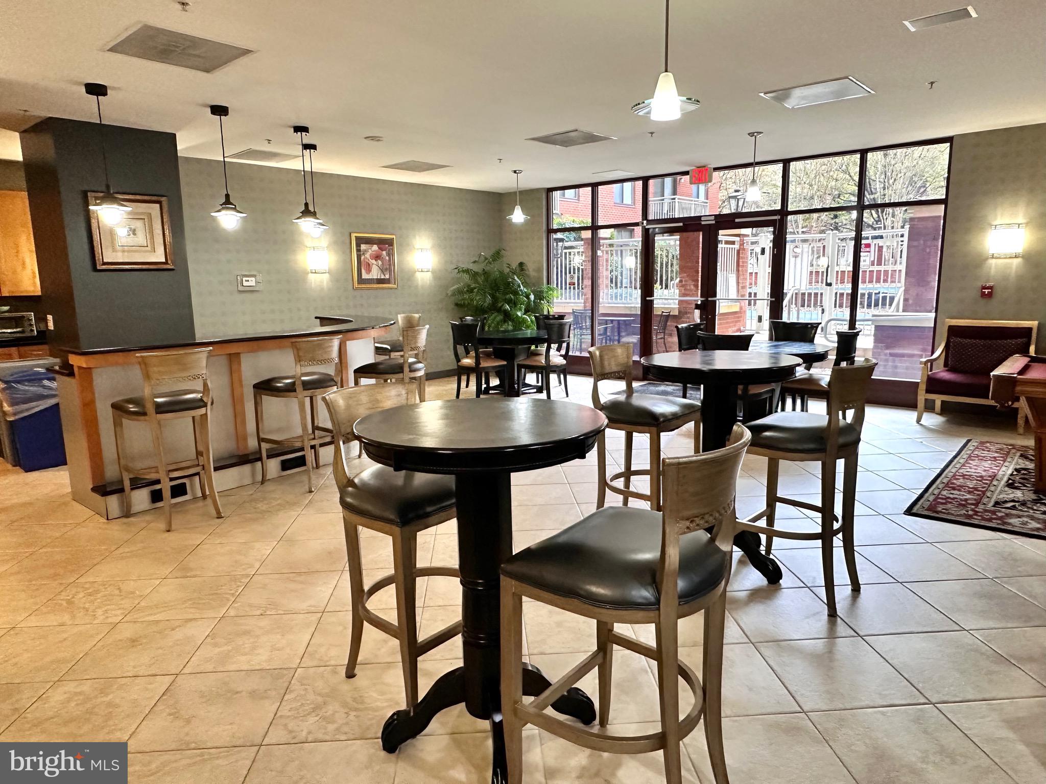 STATION SQUARE - Residential