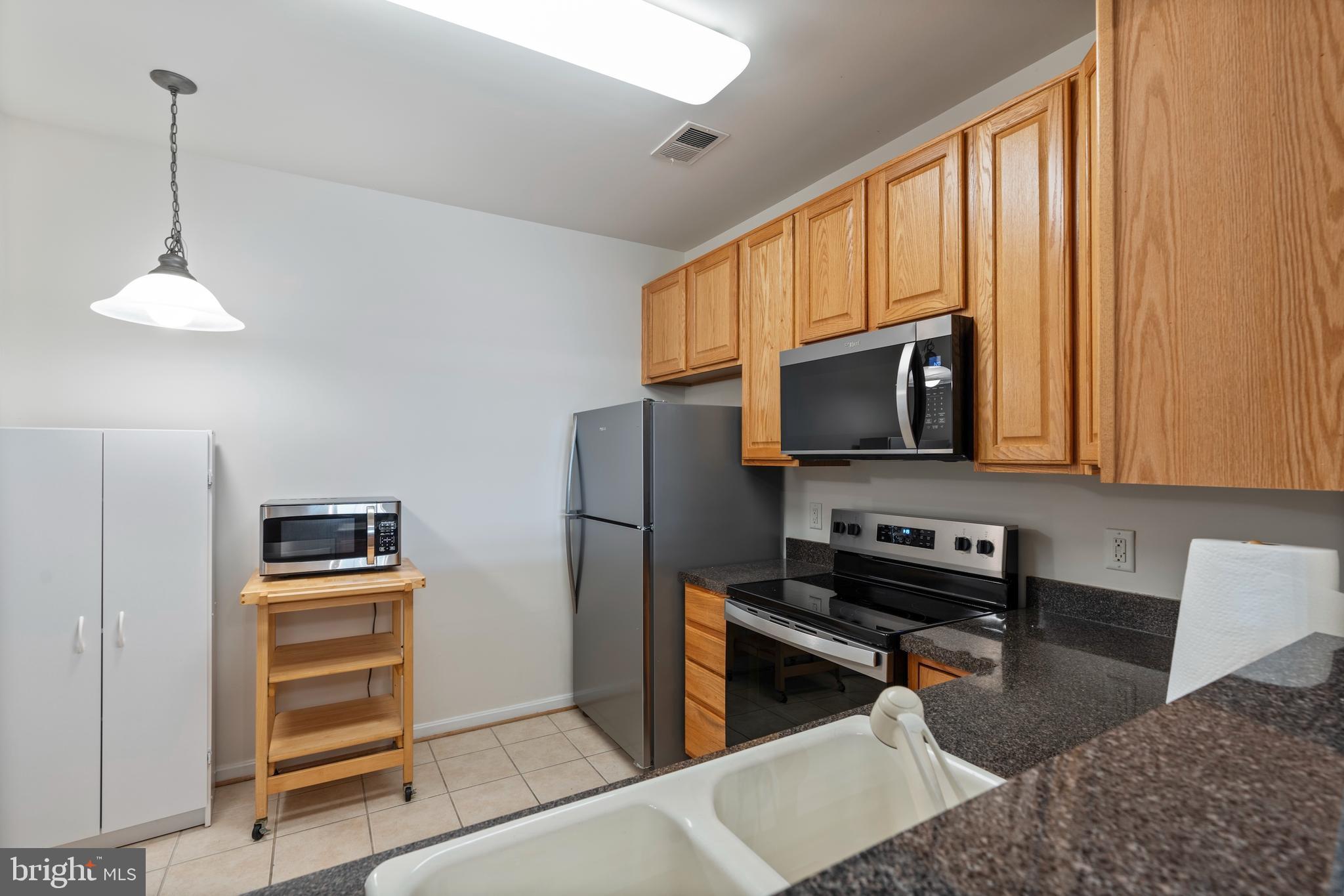 CEDAR RIDGE - Residential