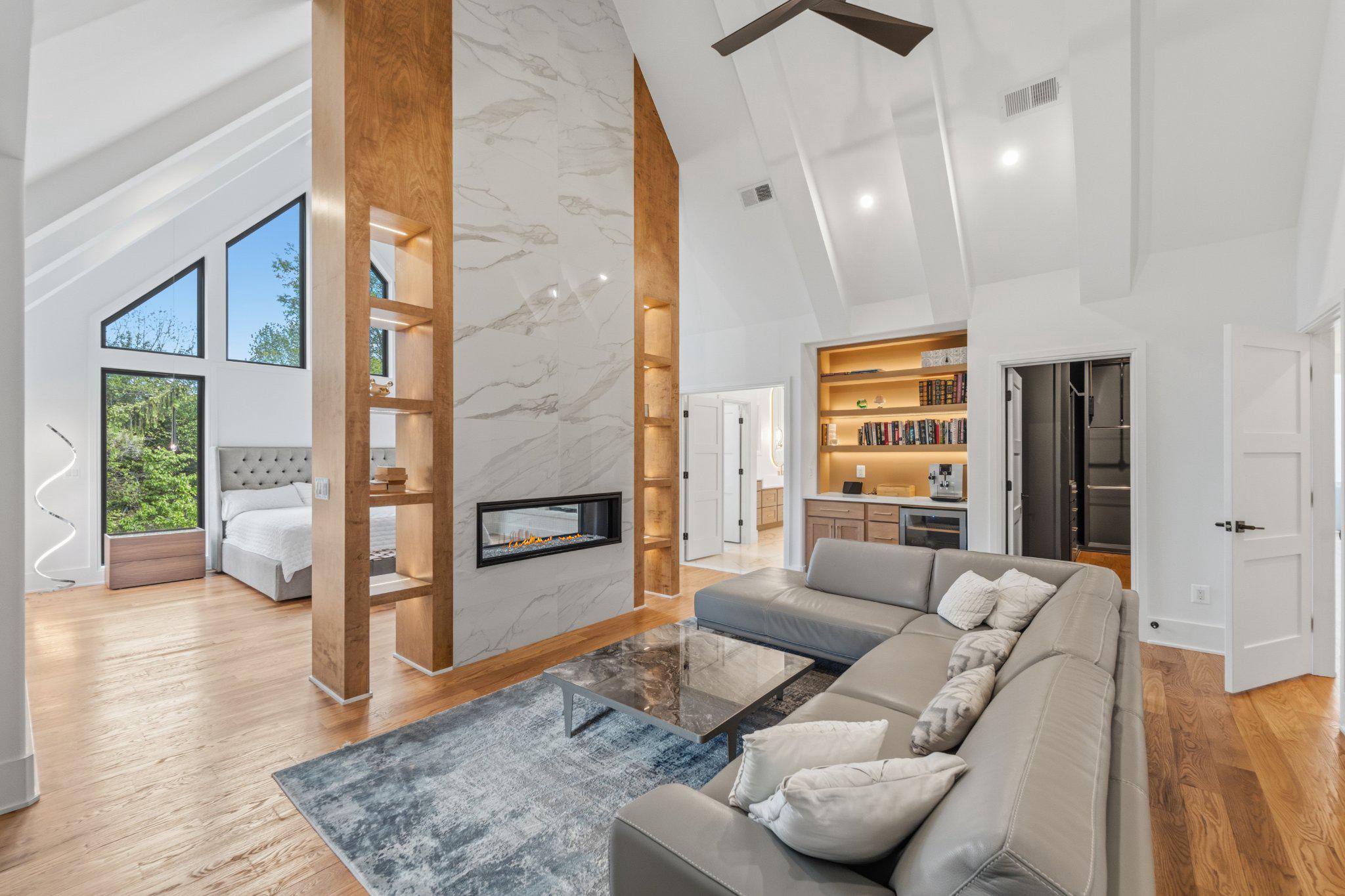 LITTLE VIENNA ESTATES - Residential