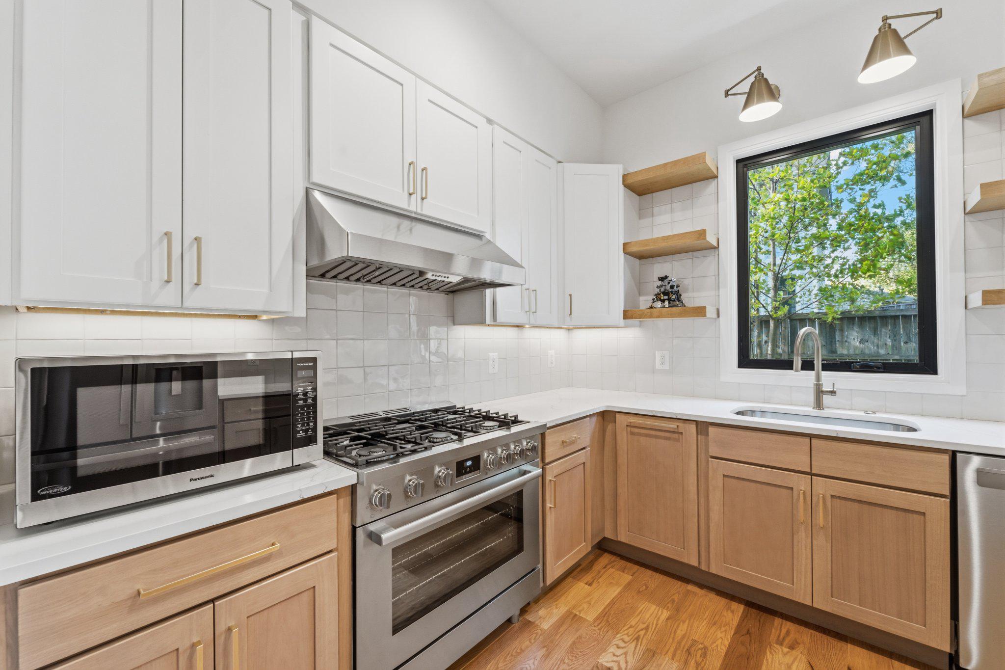 LITTLE VIENNA ESTATES - Residential