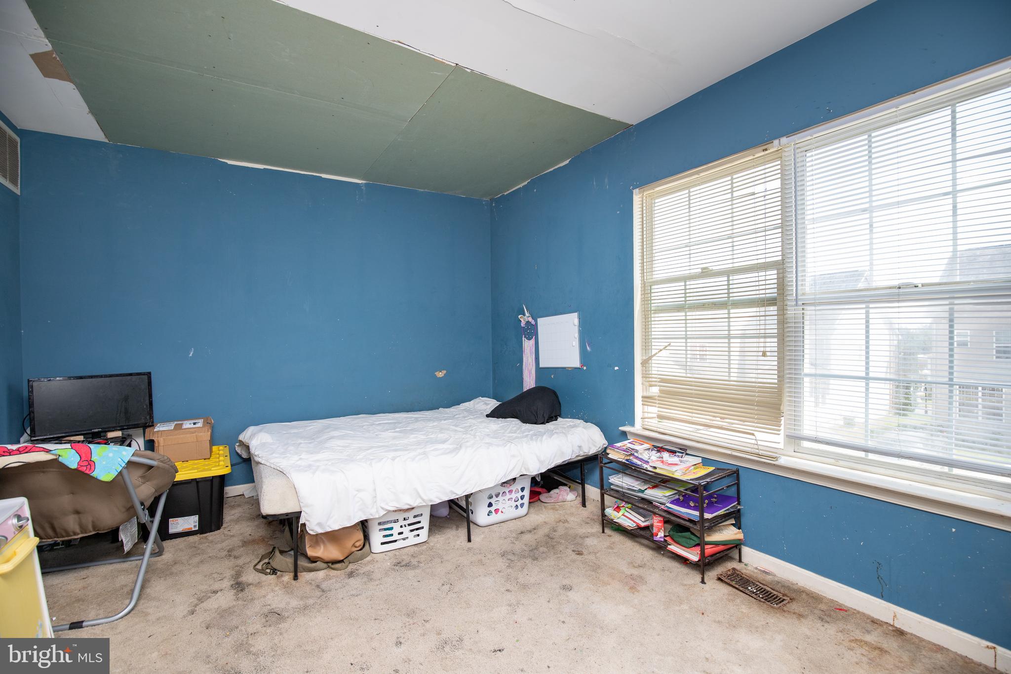 FRANKFORD ESTATES - Residential