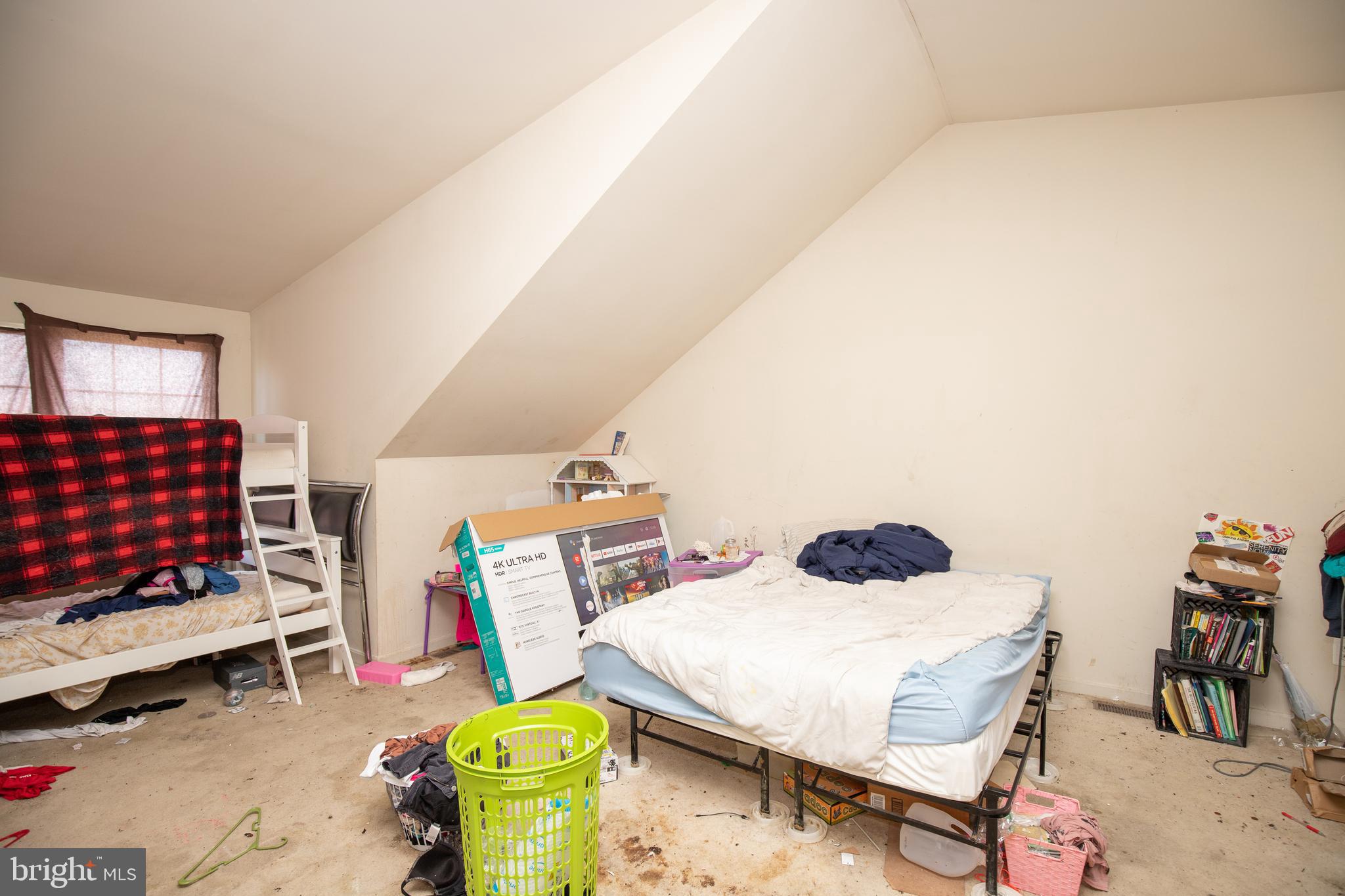 FRANKFORD ESTATES - Residential