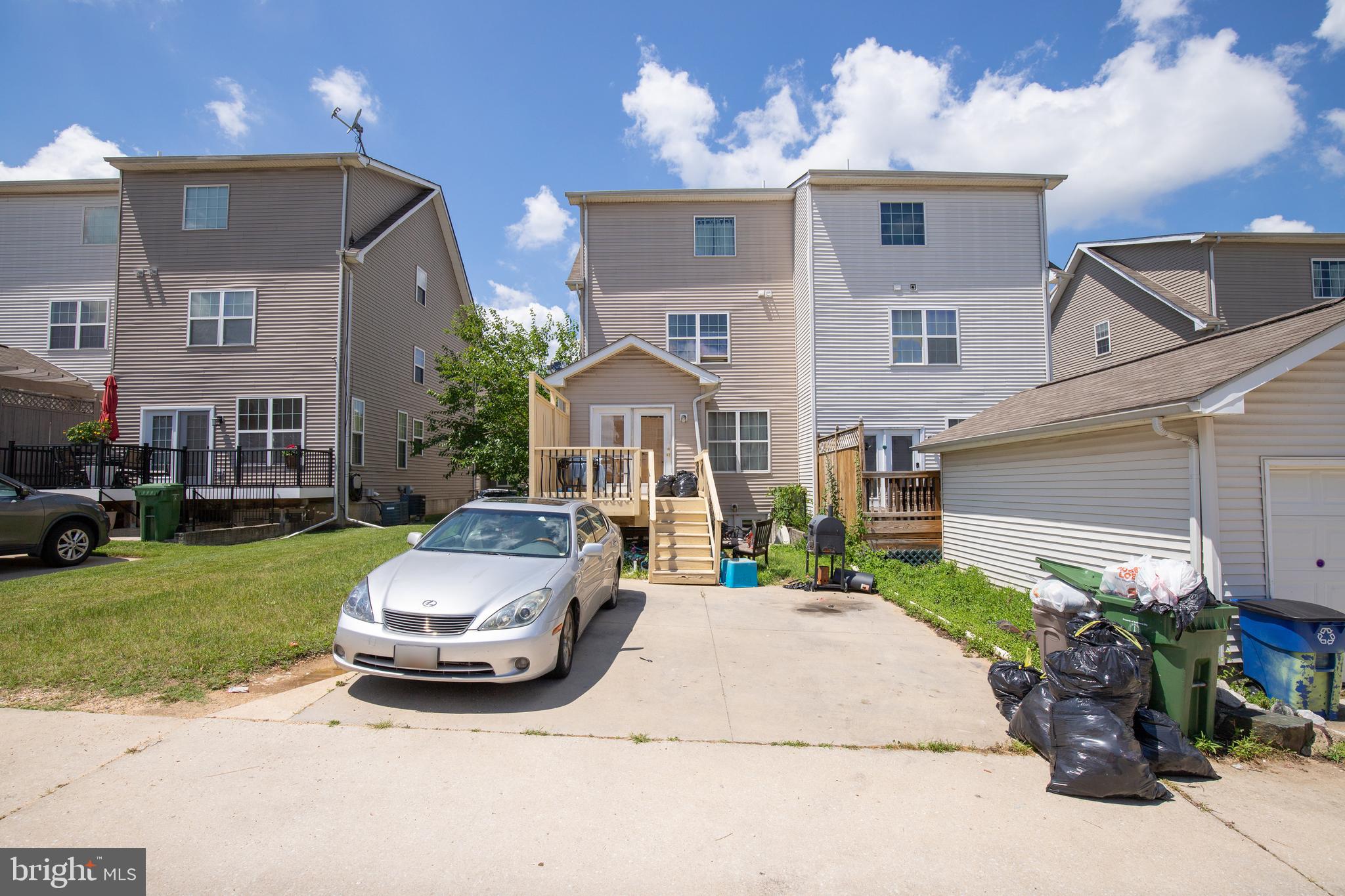 FRANKFORD ESTATES - Residential