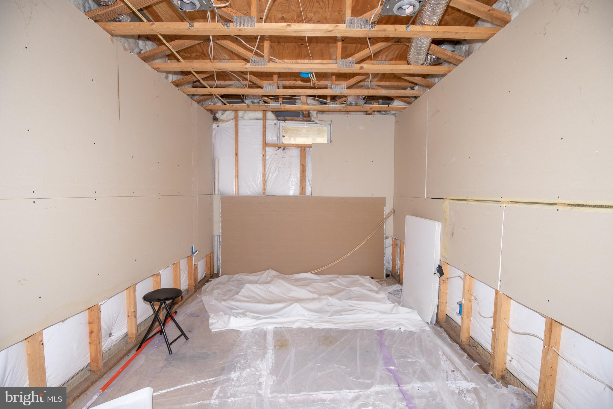 FRANKFORD ESTATES - Residential