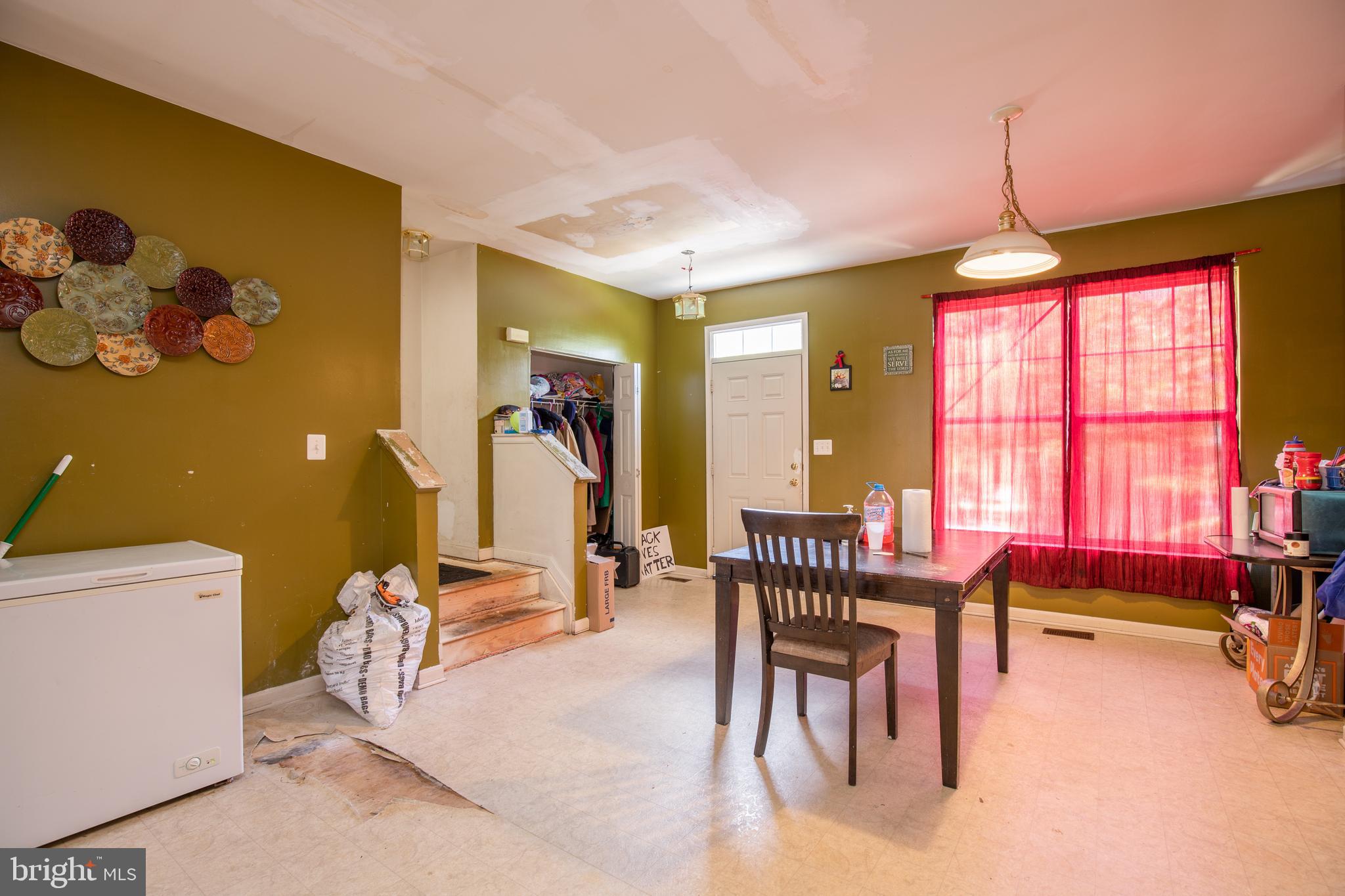 FRANKFORD ESTATES - Residential