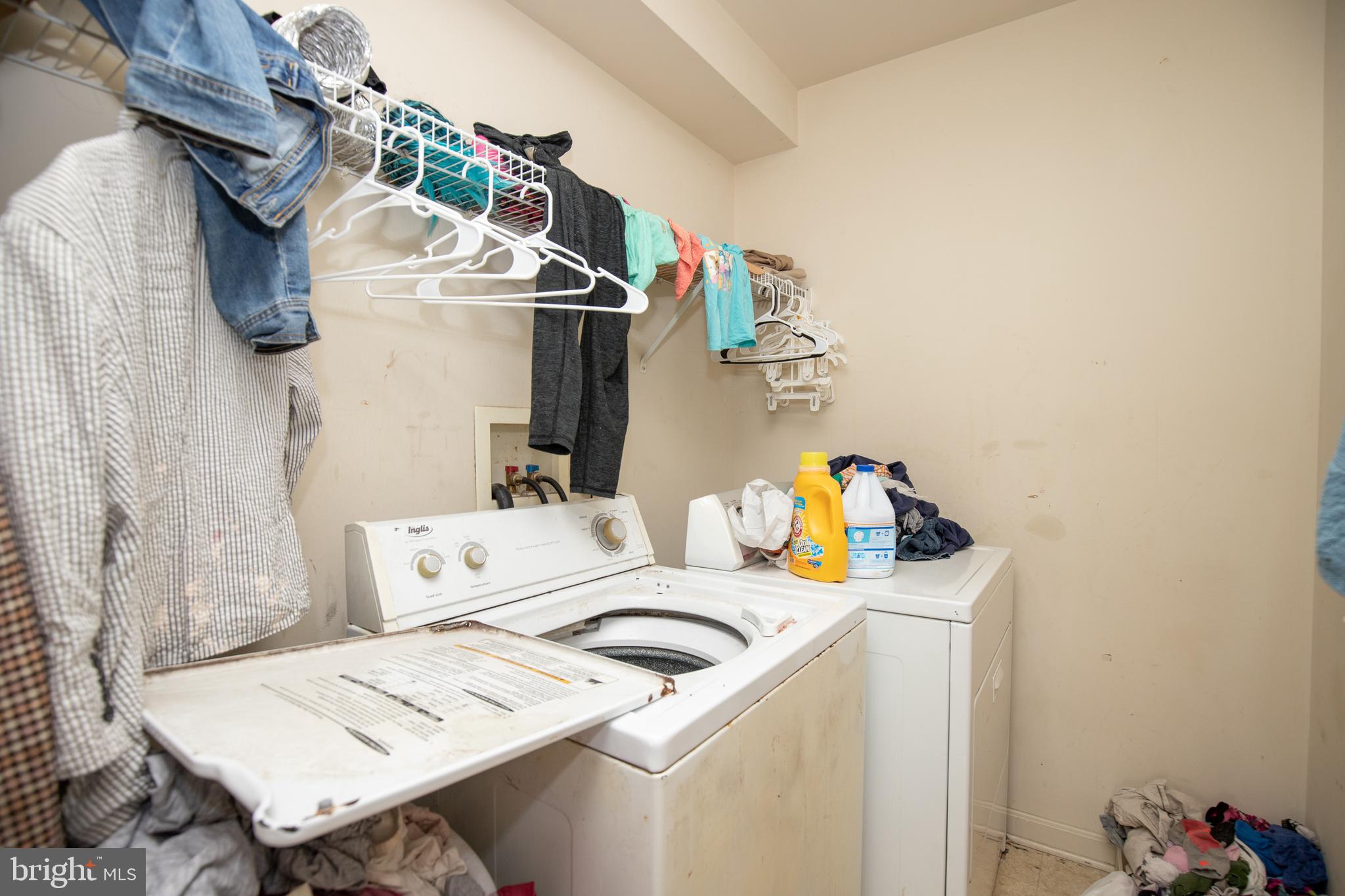 FRANKFORD ESTATES - Residential