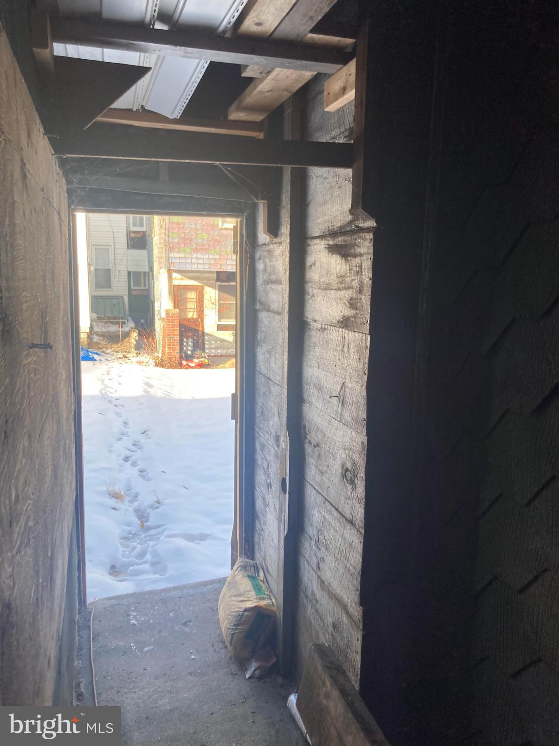 ASHLAND - Residential