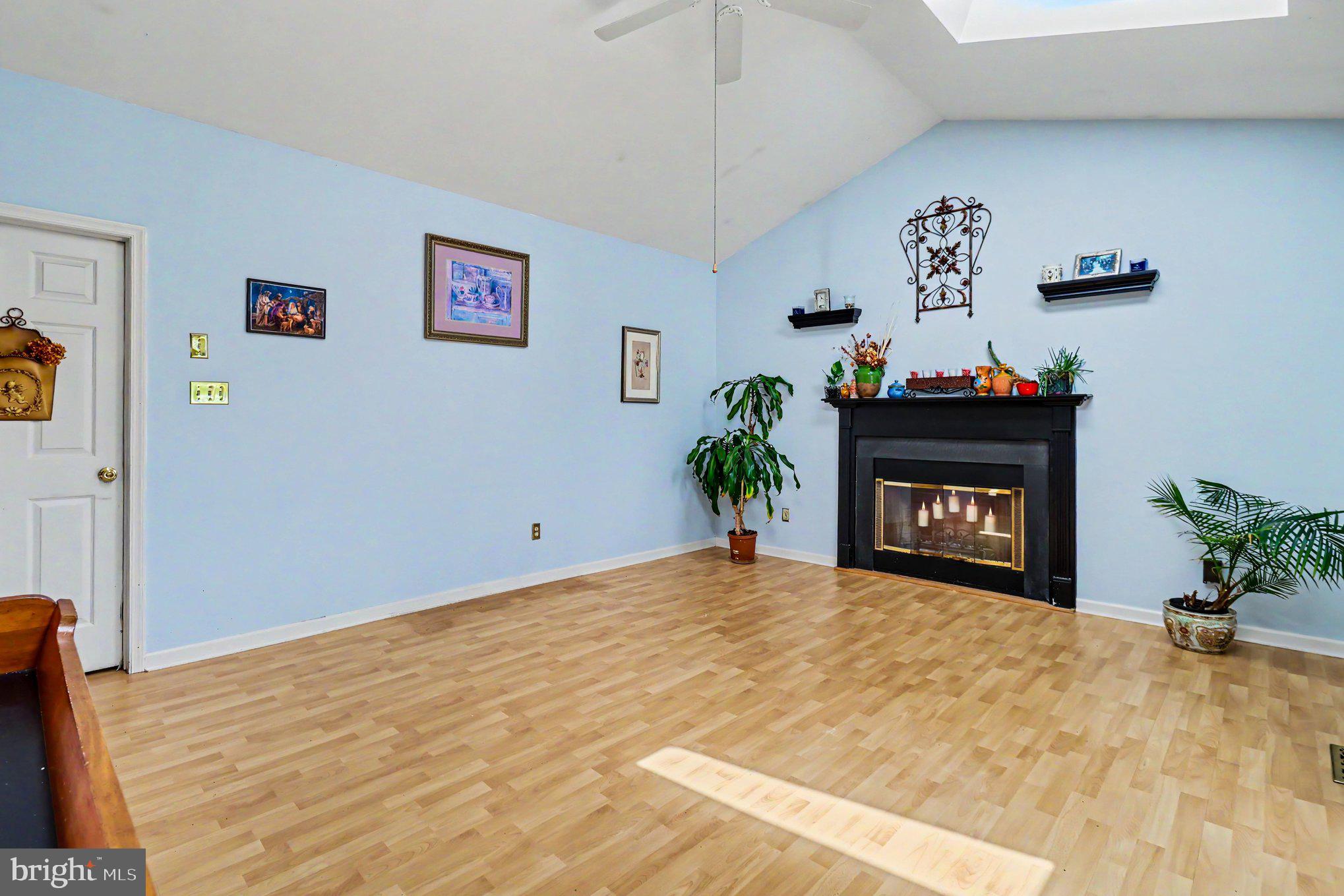 HEATHER HILLS - Residential